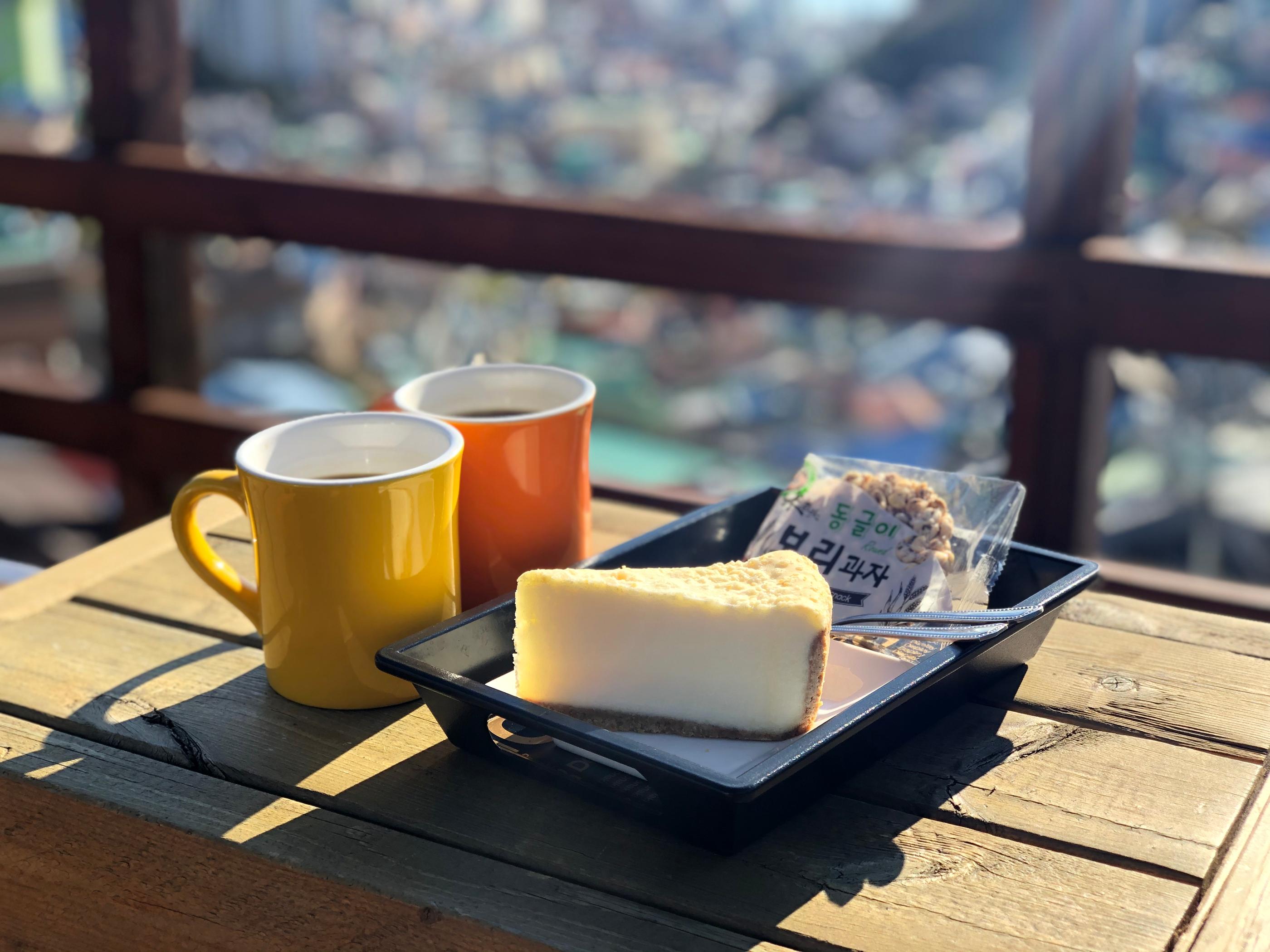 Most beautiful terrace cafe in Gamcheon Cultural Village「Cafe Wooin」!